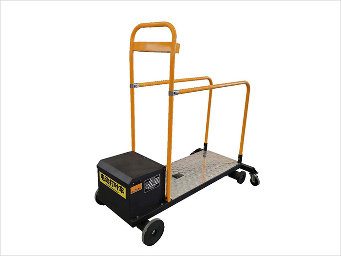 Electric leaf blower